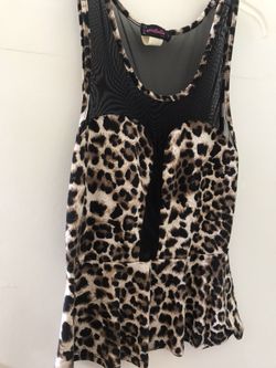 Women’s shirt