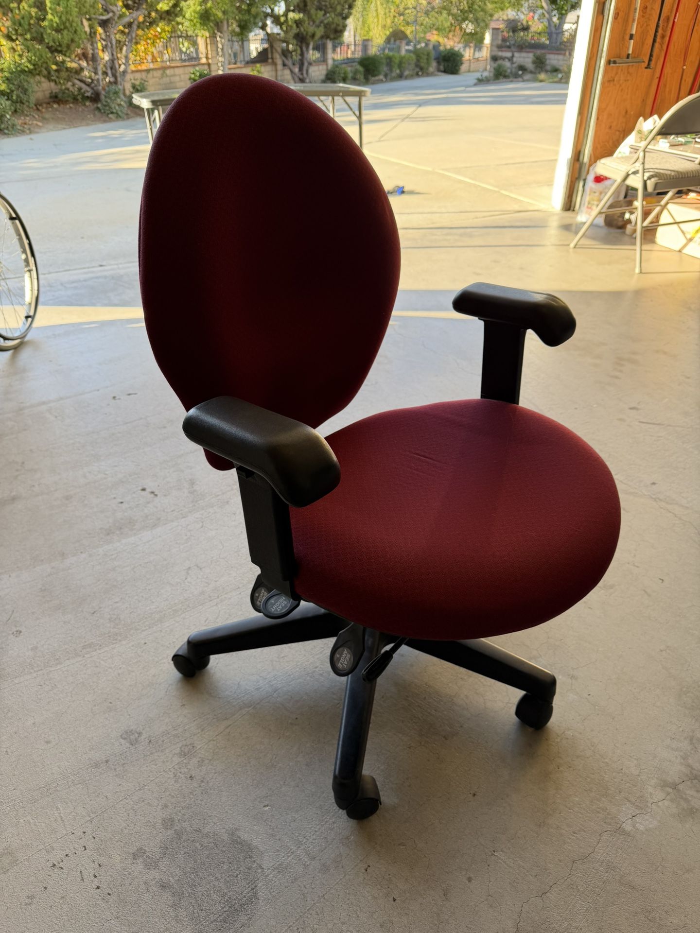 Heavy Duty Office Chair 