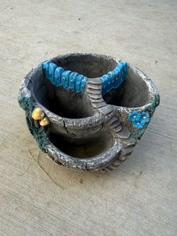 Planter or reptile tank decor