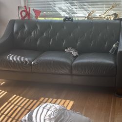 Free couch
