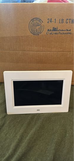 White Digital Photo Frame