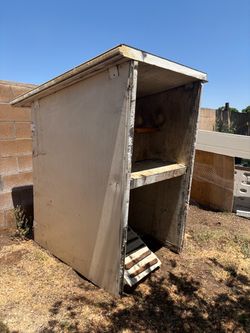 Aluminum Chicken Coop (insulated) with Dog Kennel