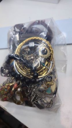 Mixed Costume Jewelry Lot