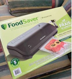 FoodSaver Preserve Vacuum Sealer Appliance with Bags and Marinate Container