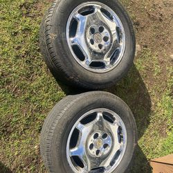 Two (2) 16” Lexus Wheels 5x114.3 & 5x4.5 *Tires Trash*