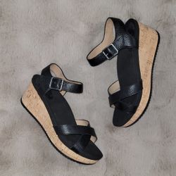 Abeo BIO System "Nylah" (Size 8.5 N) Black Comfort Wedge Leather Sandals Excellent Condition PRICE Is Firm Cash Only 