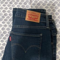 Brand New Levi’s For Women