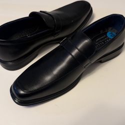 Perry Ellis men’s black dress shoes 