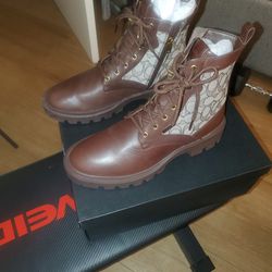 New and Used Coach boots for Sale in New York, NY - OfferUp