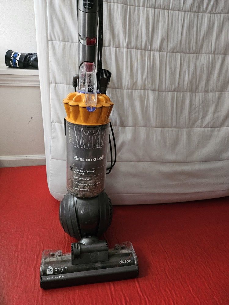 Dyson DC 40 Vac