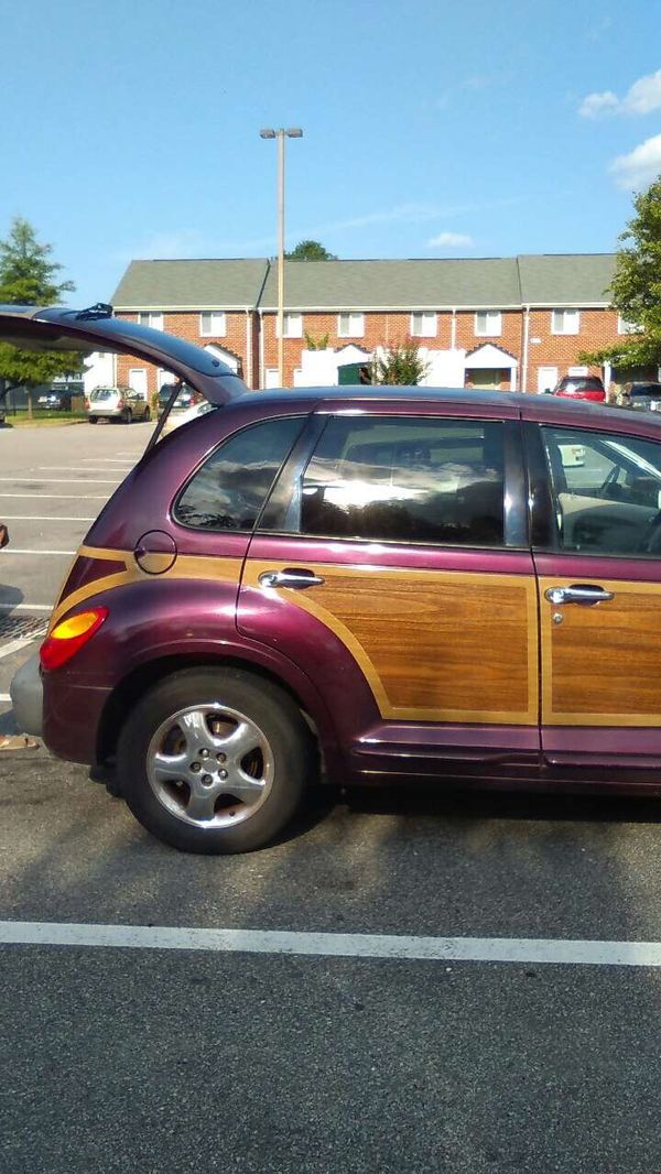 Chrysler PT Cruiser Woodpaneled Maroon Station Wagon for Sale in
