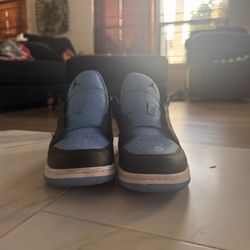 Jordan 1 Lows Blue And Black No Laces Size 6