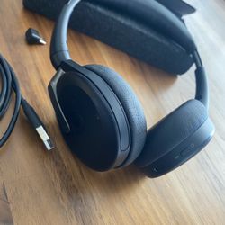 Jabra Evolve2 65 Flex Wireless Headset Bluetooth With charging Pad