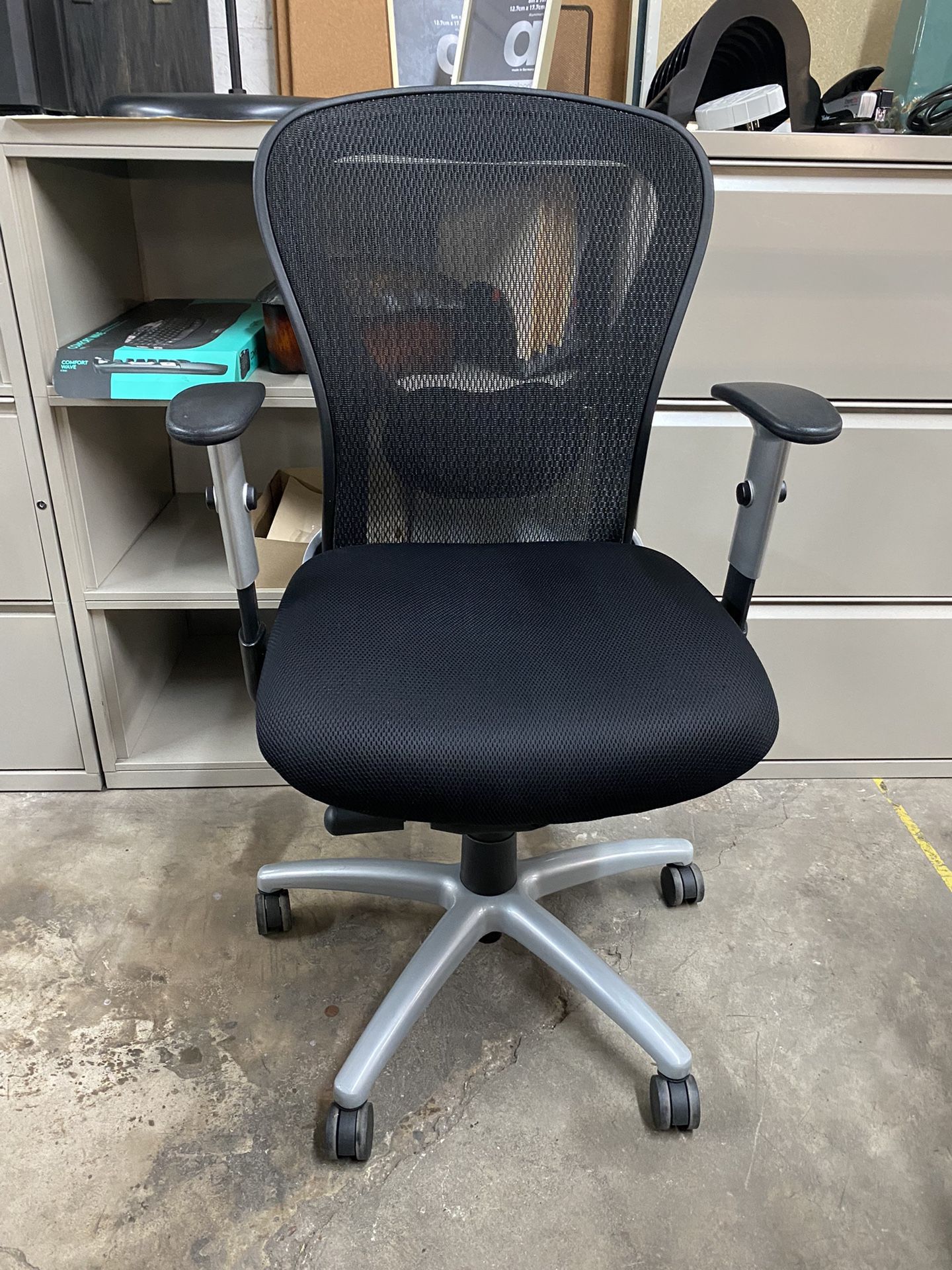 Mesh Office Chair 