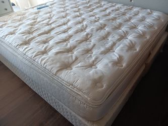 Pillow Top Serta King-Size Mattress & Boxspring With Free Delivery!