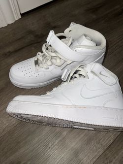 AF1’s Mids, size 9