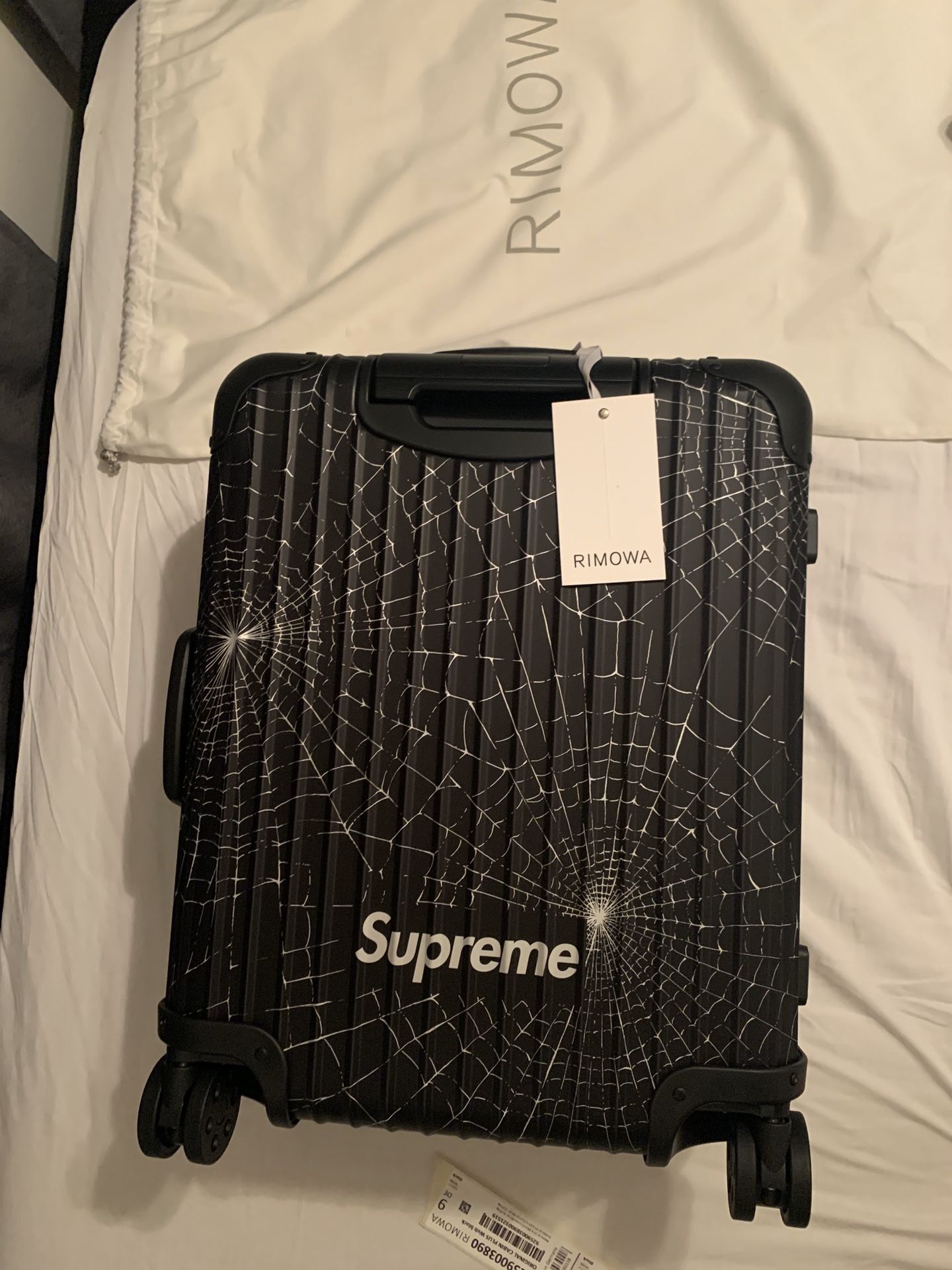 Supreme x rimowa cabin plus (cash)