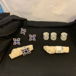 2  Set Napkins Rings