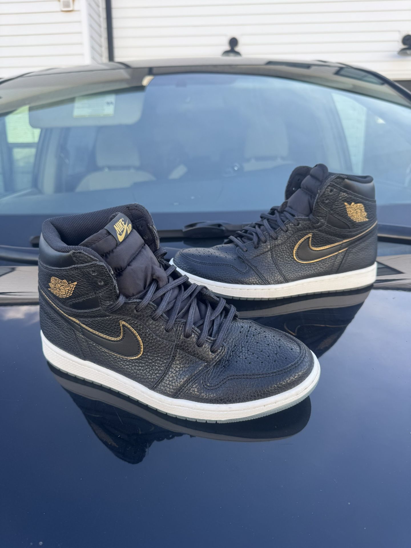 Air Jordan Retro 1 High OG “City Of Flight” Size 11M