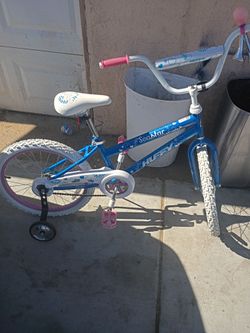 Bike girls