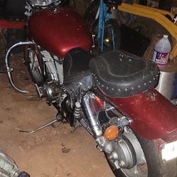 2002 Honda Vt1100c2 Shadow Sabre