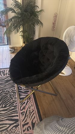 Saucer Chair – Black (XL Size)
