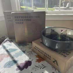 3 Refrigerator rotating trays