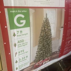 7 Foot Christmas Tree