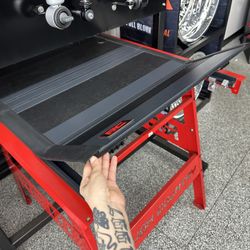 BED COVERS CHEVY RAM TOYOTS FORD 