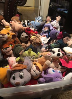 Collectible Disney beany babies with tags