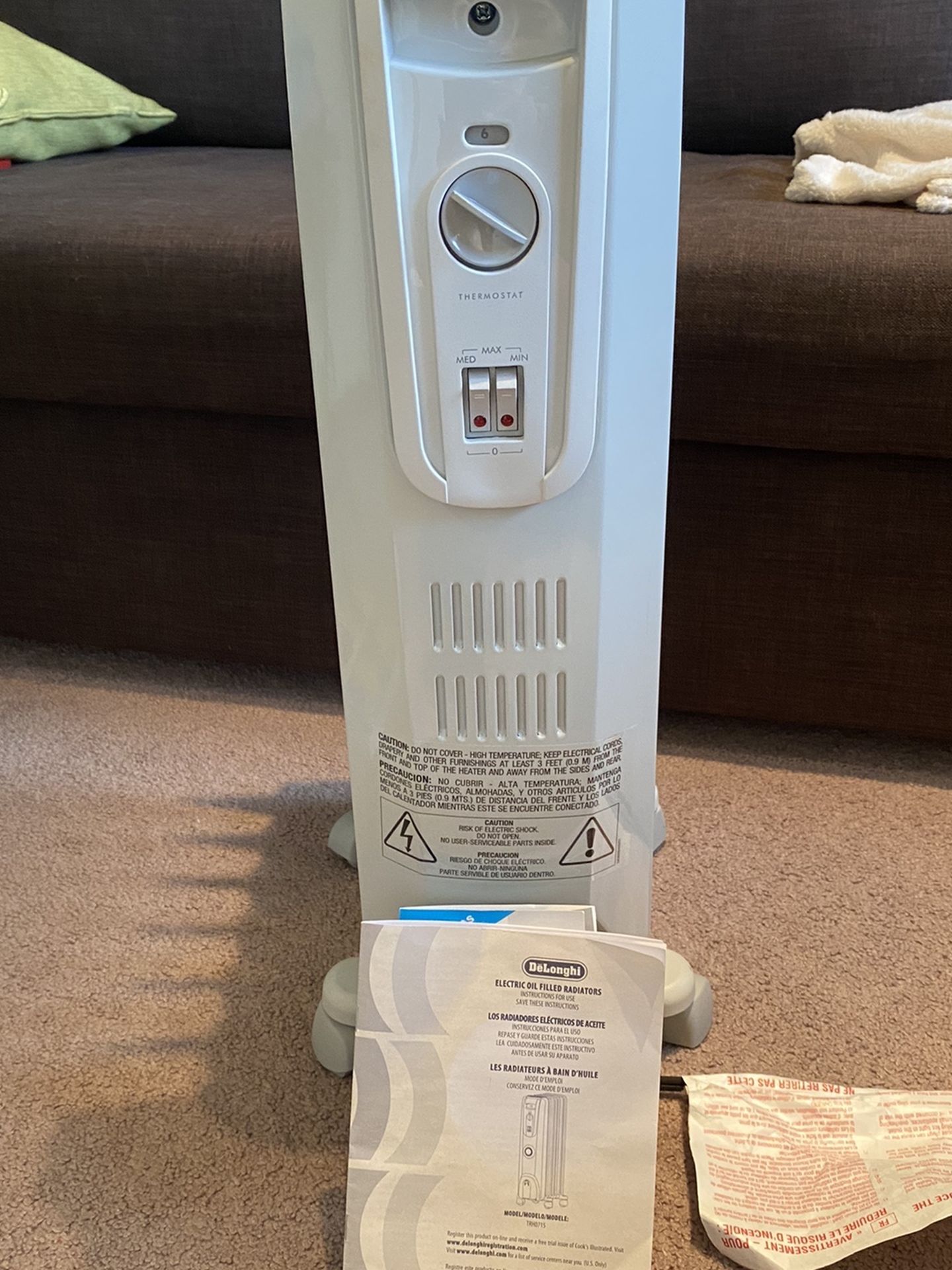 DeLonghi Electric Oil Filled Radiator, 1500W