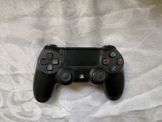 PS4 Controller