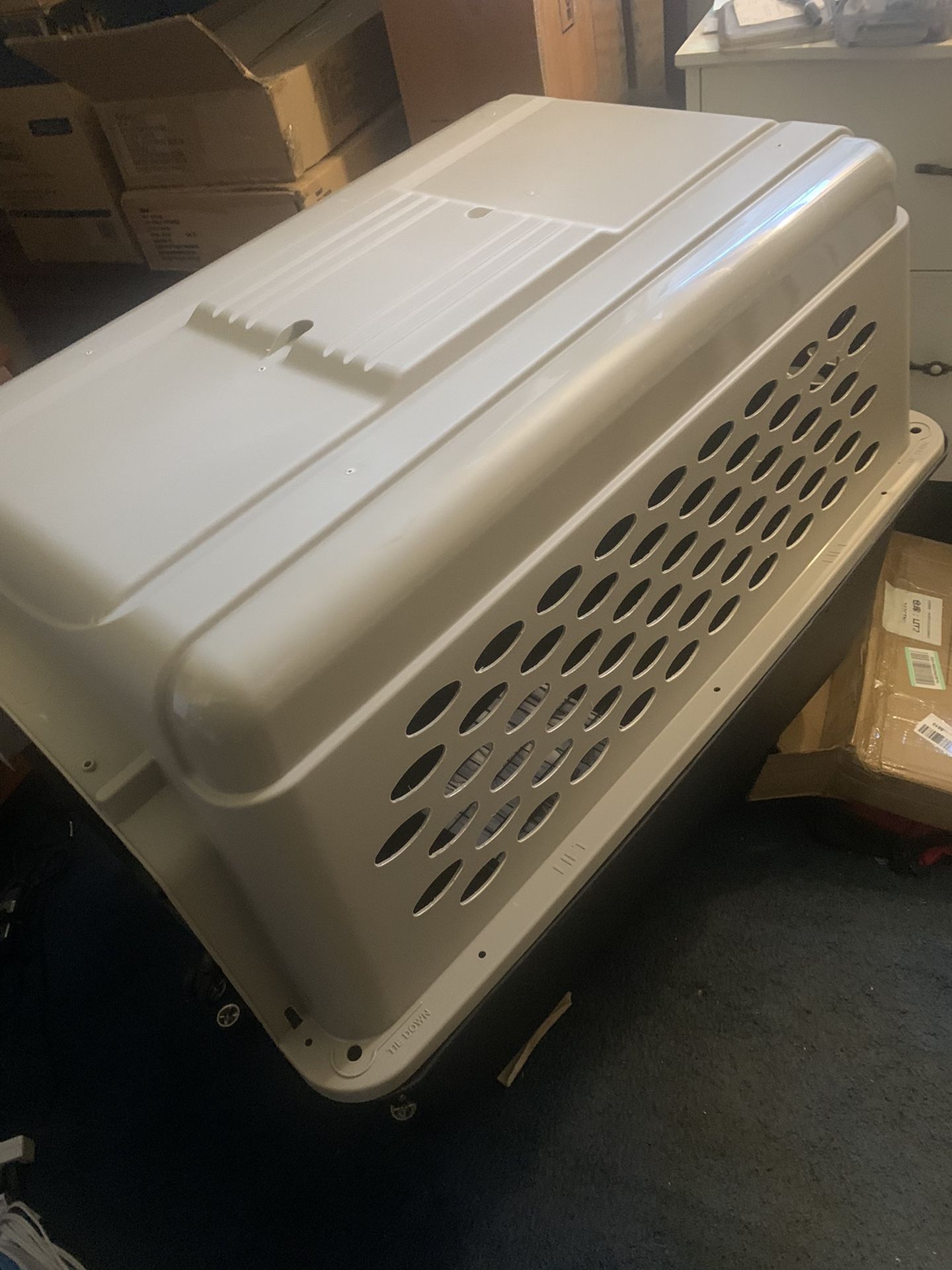 XL Dog Kennel Crate