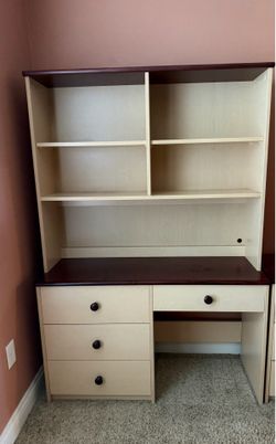 Children’s/ teen furniture