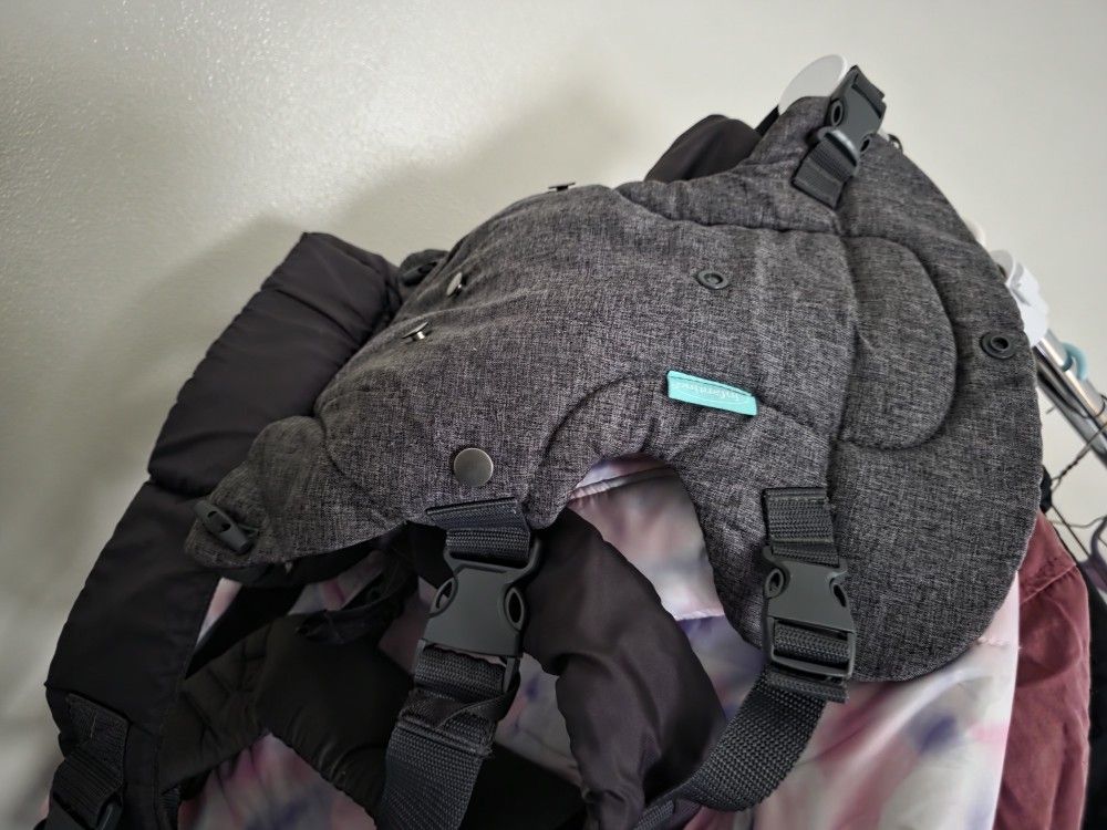 Infantino Baby Carrier