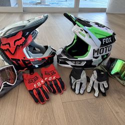 Youth Helmets Gloves & Goggles 