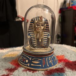 The Mask Of Tutankhamen Collectible 