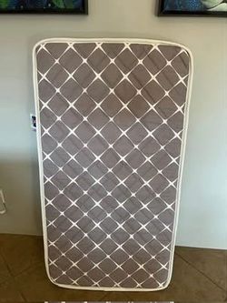 Like-New Baby Crib / Toddler Mattress + Fitted Sheet