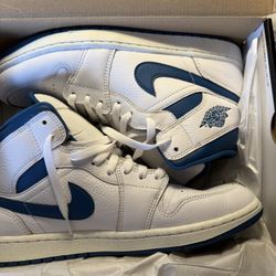 Jordan One Mid New With  box