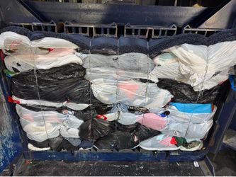 Unsorted Used Clothing Bale- 1048 LBS.