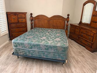 Brown Queen Bedroom Set