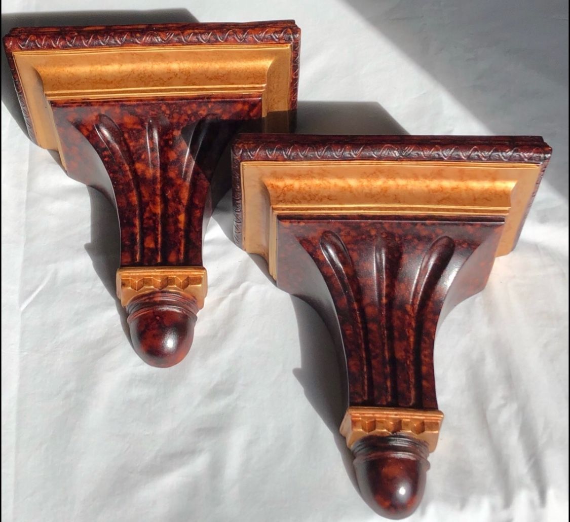 Bombay shelve ‘s ornate and rare