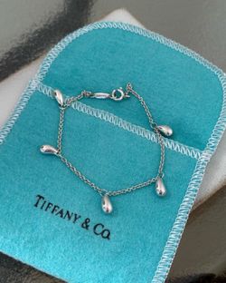 Authentic Tiffany & Co. Elsa Peretti Teardrop Charm Bracelet