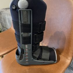Orthopedic Walking Boot 