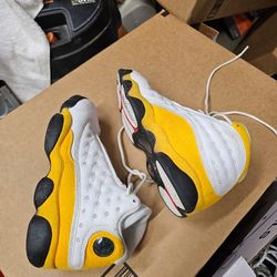 Kids Jordan 13 *Size 4Y*