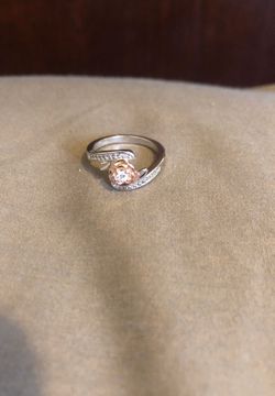 Sterling silver flower woman’s ring