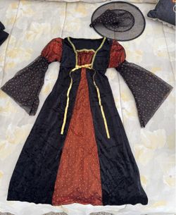 Girls Witch Halloween costume