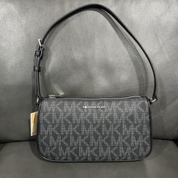 Authentic Michael Kors Bag. $130 Oh Better Offer. Pick Up In Van Nuys