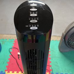 Cool Breez Tower Oscillation Fan