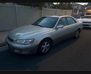 1999 Lexus ES 300